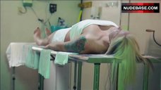 Des King Sexy Scene – Lust Of The Vampire Girls