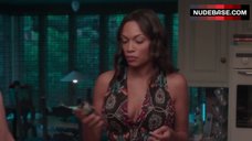 12. Rosario Dawson Sexy Scene – Unforgettable