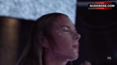 45. Emma Ishta Shows Lingerie – Stitchers