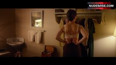 56. Jessica Biel Unhooks Bra – Hitchcock