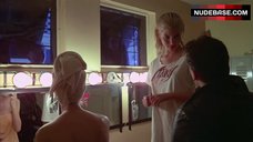 Marin Kanter Pokies – Ladies And Gentlemen, The Fabulous Stains