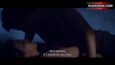 34. Luana Pascual Intim Scene – Bromance