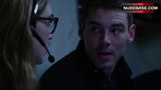 67. Doona Bae Hot Scene – Sense8