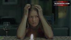 23. Amy Ferguson Shows Breasts and Bush – Split