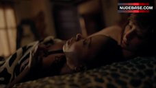 45. Shanola Hampton Having Oral Sex – Shameless