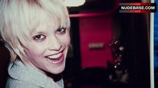 12. Nicki Aycox Porn Pics – Perfect Stranger