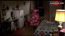 100. Nawana Davis Shows Boobs – Hammer