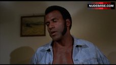 34. Nawana Davis Shows Boobs – Hammer