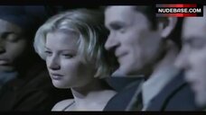 34. Samantha Mathis Tits Scene – Attraction