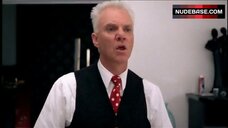 56. Anne Heche Hard Pokies – Milk Money