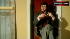 23. Linzi Drew Group Sex – An American Werewolf In London