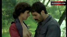 34. Noemie Kocher Bare Tits – Le Roi En Son Moulin