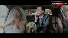 45. Kelly Carlson Cleavage – Made Of Honor