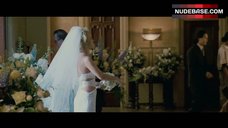 89. Kelly Carlson Cleavage – Made Of Honor