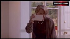 45. Goldie Hawn Hot Scene – Housesitter