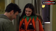34. Katie Holmes Hot Scene – How I Met Your Mother
