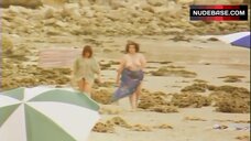 34. Tracy Korsten Exposed Large Boobs – Maslin Beach
