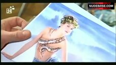 78. Hannah Herzsprung Topless Photo – Aus Heiterem Himmel