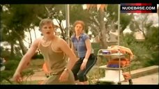 34. Mandala Tayde Bikini Scene – Kussen Verboten, Baggern Erlaubt