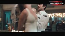 67. Rachel Nichols Upskirt – P2