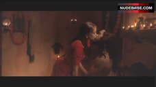 23. Kristin Kreuk Intimate Scene – Partition