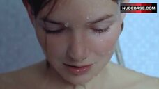 34. Nude Sophie Quinton in Shower – La Chatte Andalouse