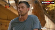 34. Rachel Bilson Bouncing Breasts – Hart Of Dixie