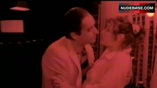 56. Nadiuska Shows Boobs – Siete Chicas Peligrosas