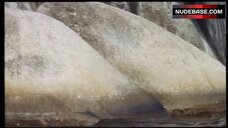 34. Catherine Schell Flashes Breasts and Butt – Lana - Konigin Der Amazonen