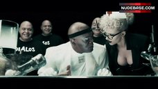 45. Scarlett Johansson Decollete – The Spirit