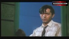 45. Lauren Hutton Shows Breasts – Hecate