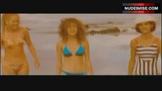 45. Sylvia Poorta Bikini Scene – Zus & Zo