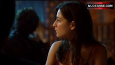 23. Julie Atlas Muz Shows Breasts and Butt – Bored To Death