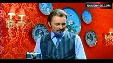 89. Joey Heatherton Erotic Photo Shoot – Bluebeard