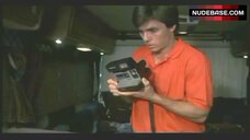 78. Oralee Sanders Boobs Scene – Hitcher In The Dark