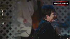 1. Liza Minnelli Hot Dancing – Sex And The City 2