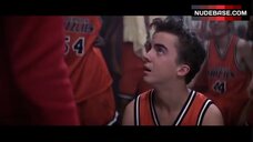 34. Angie Harmon Sexy Scene – Agent Cody Banks