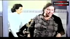 34. Esperanza Roy Naked in Shower – Carne Apaleada