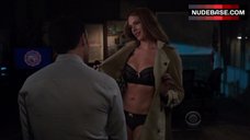67. Amanda Righetti Lingerie Scene – The Mentalist