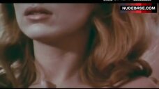 100. Anita Sanders Shows Tits and Butt – Nerosubianco