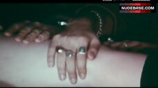 23. Anita Sanders Shows Tits and Butt – Nerosubianco