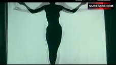 89. Anita Sanders Shows Tits and Butt – Nerosubianco