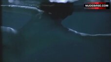 45. Marlee Matlin Nude in Underwater – Children Of A Lesser God