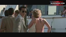 89. Gretchen Mol in Bikini – Donnie Brasco