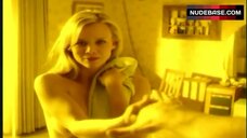 78. Elizabeth Baldwin Shows Breasts and Ass – Mind Lies