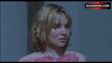 155. Sophie Quinton Nude Body Painting – Avril