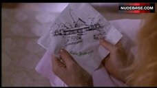 45. Goldie Hawn Sexy Scene – Housesitter