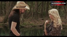 639. Mindy Robinson Shows Breasts – A Blood Story