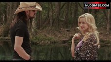 672. Mindy Robinson Shows Breasts – A Blood Story