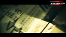 12. Helena Noguerra Rough Sex – La Boite Noire